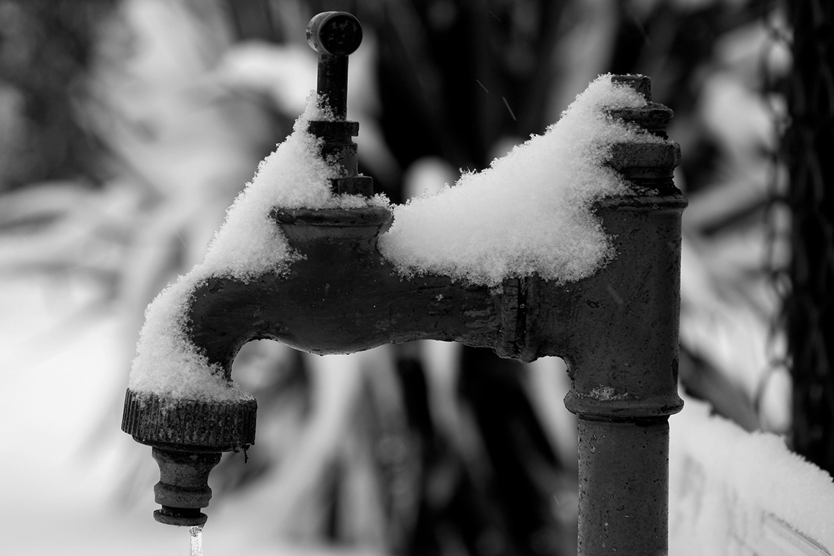 Tøm utekranen i november