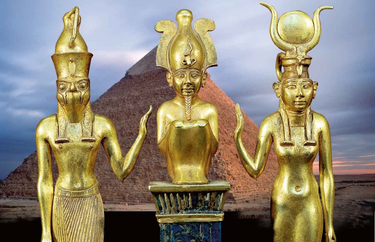 Egyptisk mand finder ved et tilfælde kæmpestatue af farao foran sit hus ...