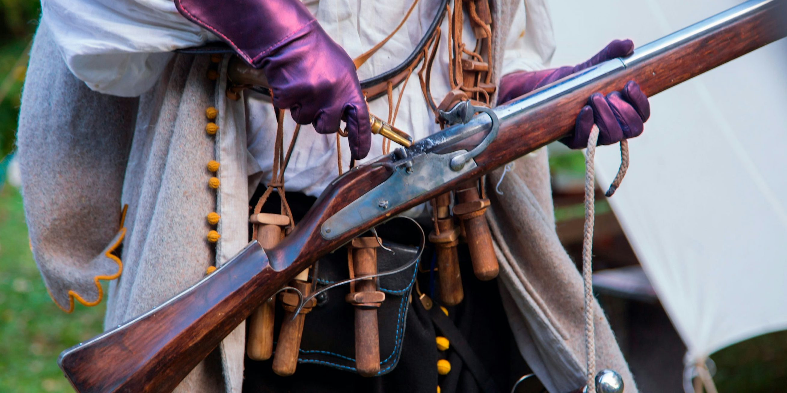 Vrouwelijke soldaat leefde 17 jaar als man | Historianet.nl