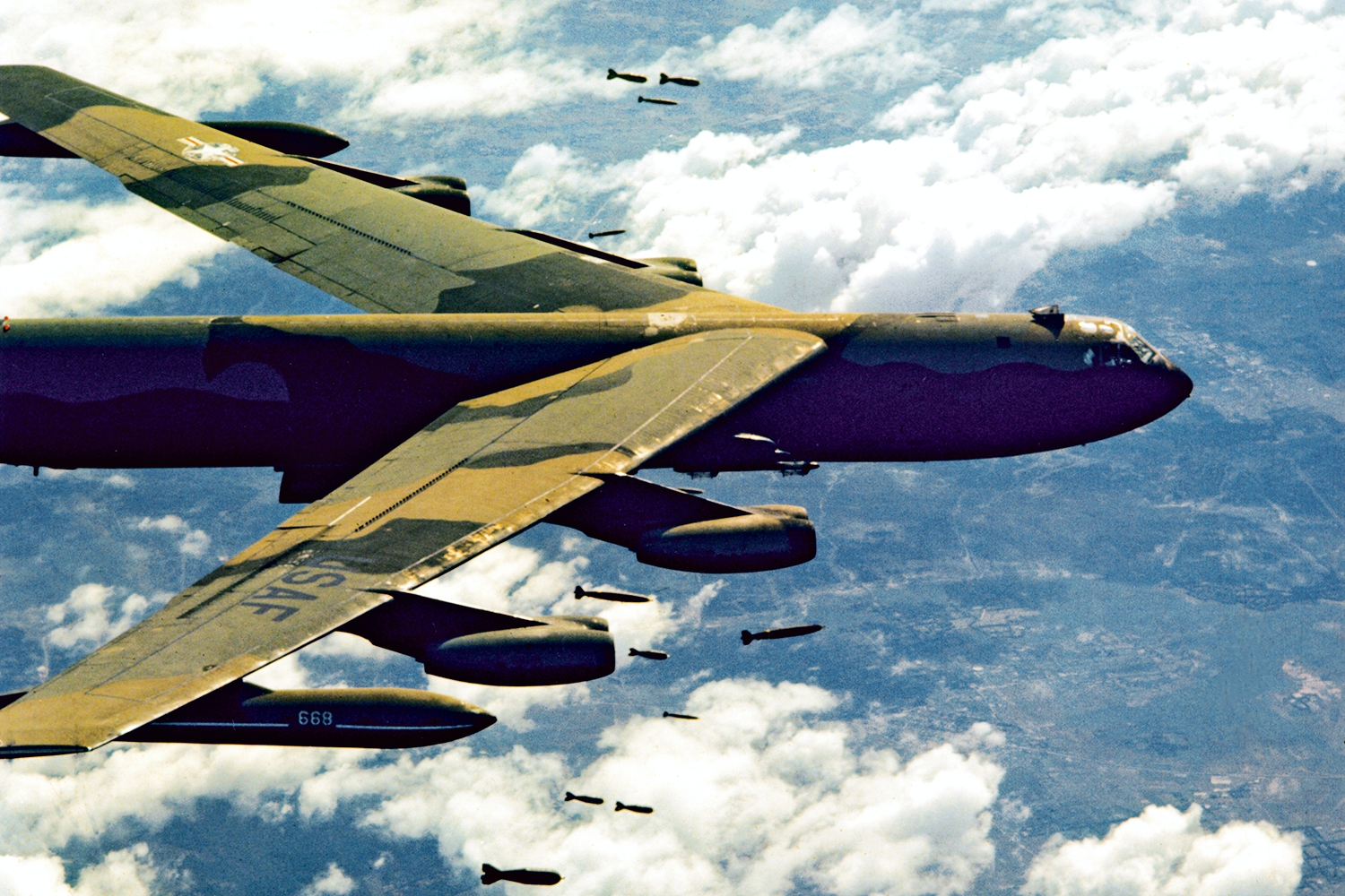 B-52 Stratofortress | Varldenshistoria.se