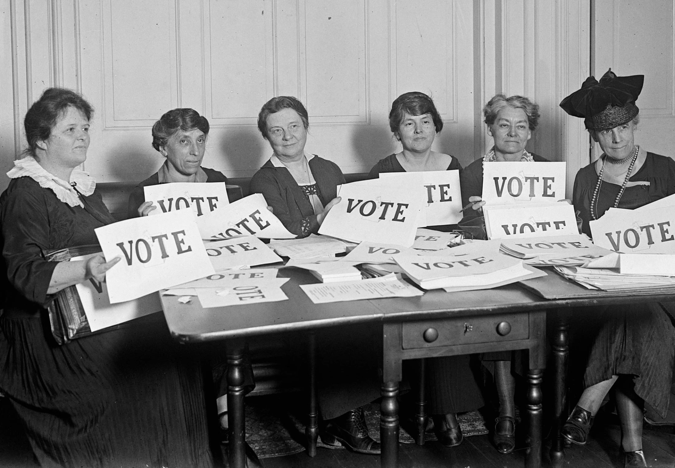 Wanneer kregen vrouwen kiesrecht? | historianet.nl
