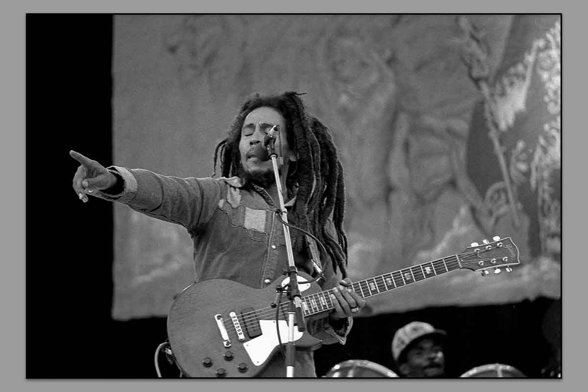 Reggaeta, rastafaria ja ruohoa – Bob Marleyn tarina | historianet.fi