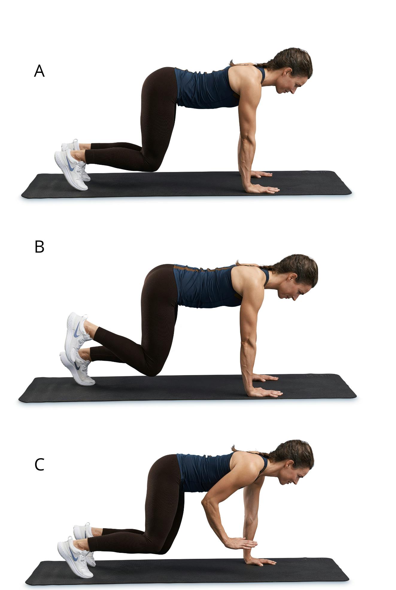 Kvinna gör magövning