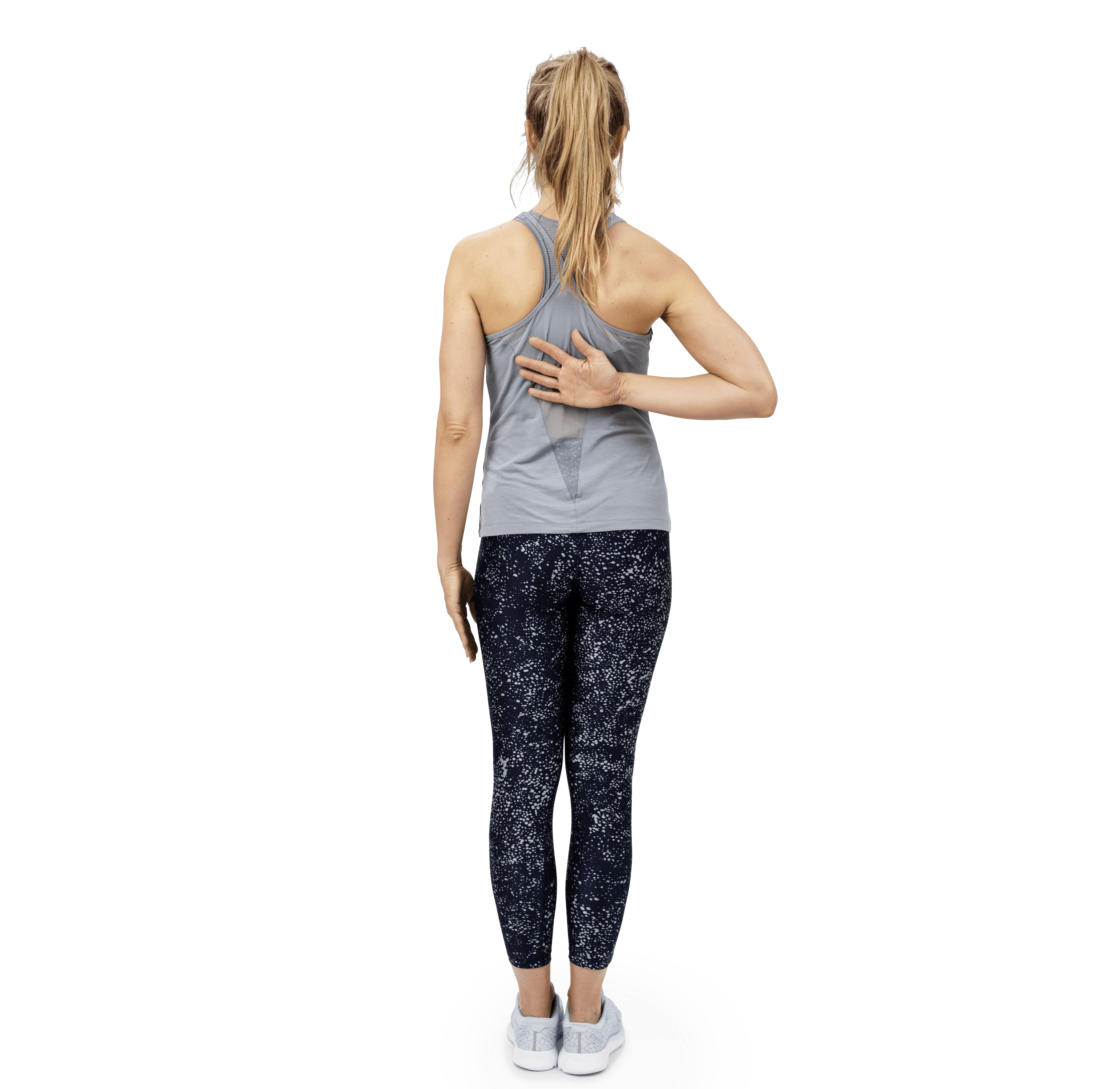 Kvinde laver BH-test