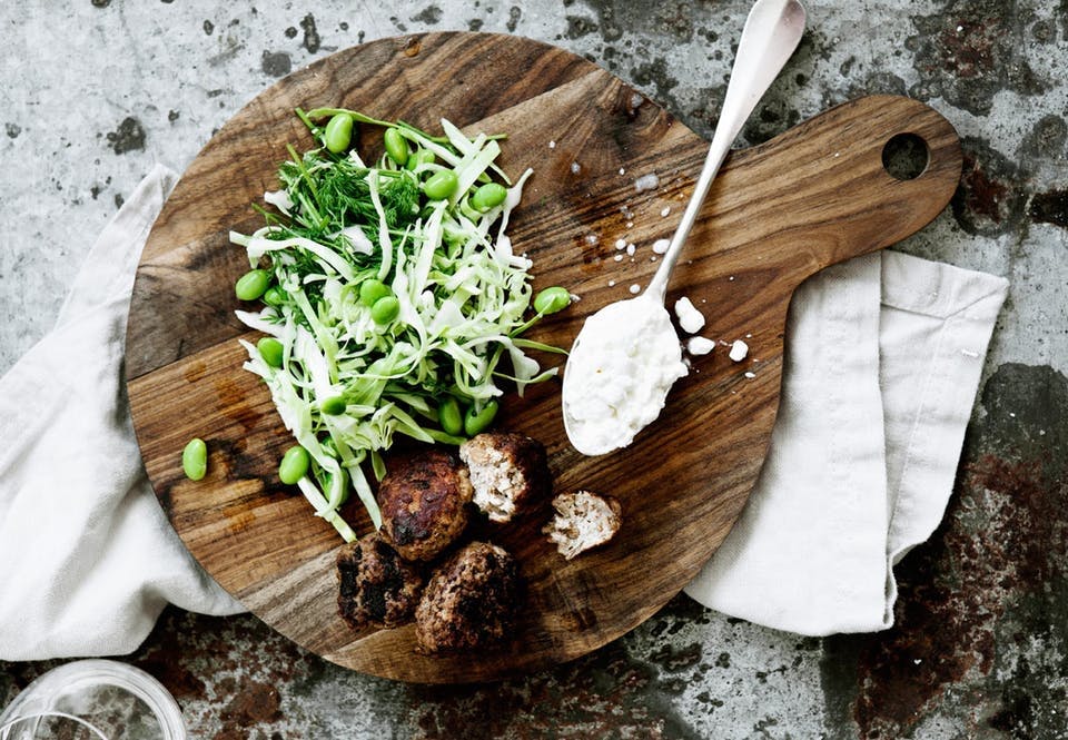 Saftiga köttbullar med rågkärnor