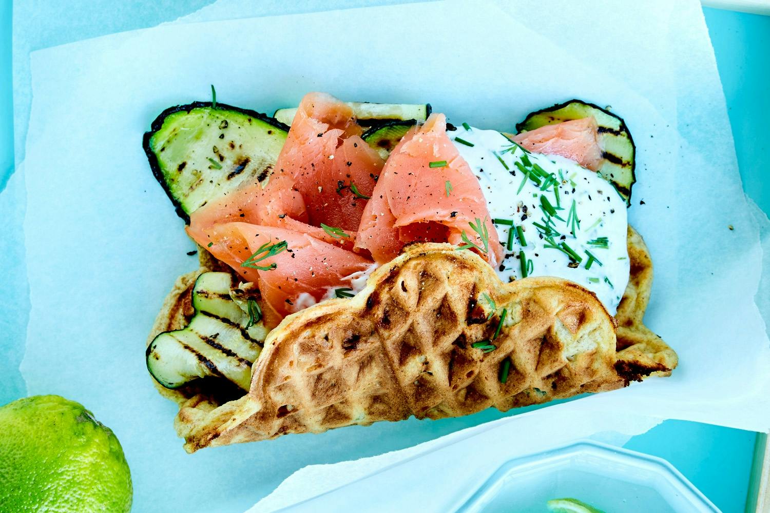 Våffelwrap med rökt lax