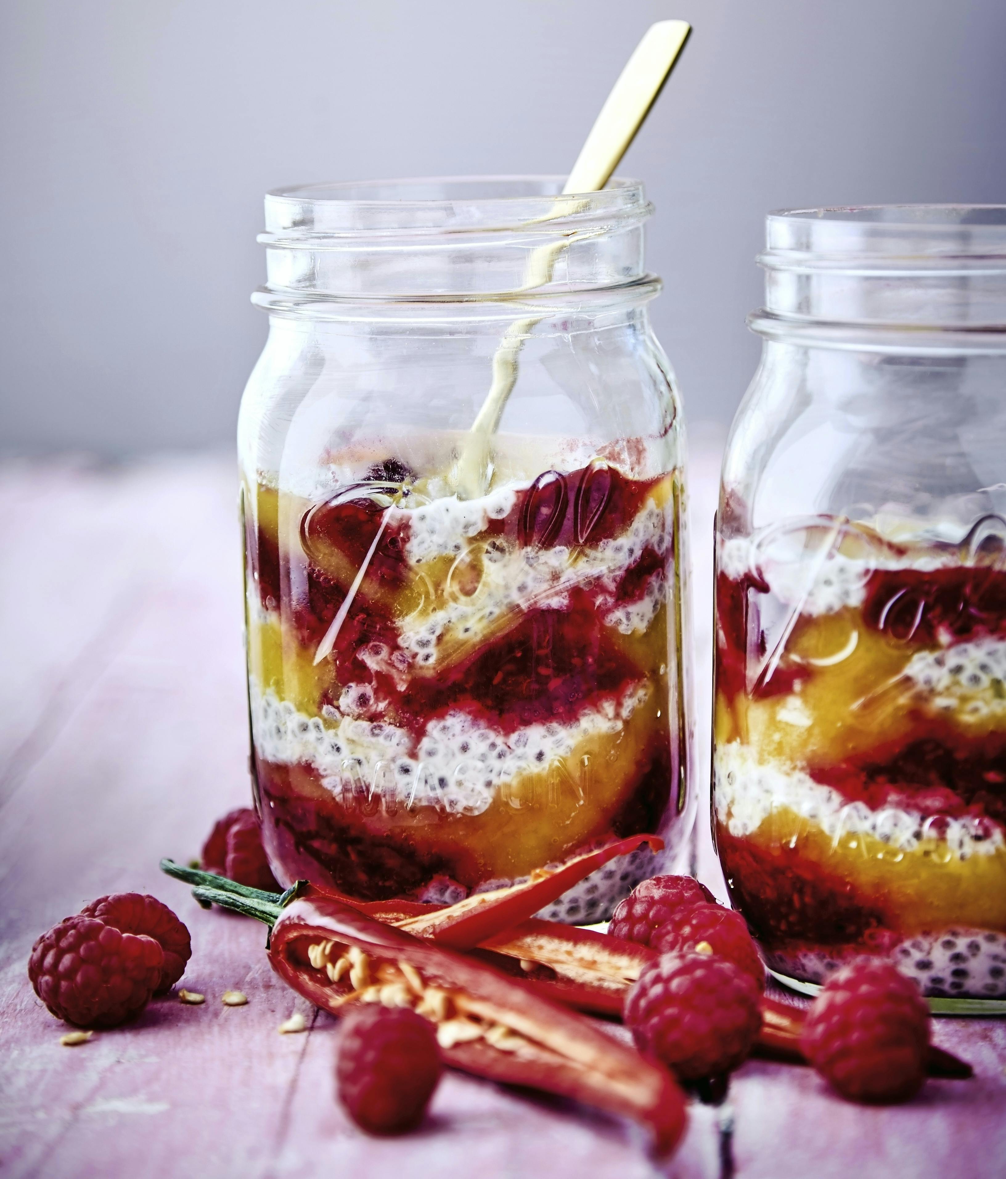Kryddig chiaparfait, köttfri frukost