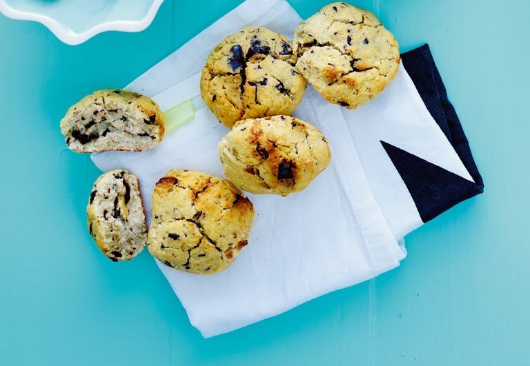 Gluteenittomat kookos-suklaaleivonnaiset