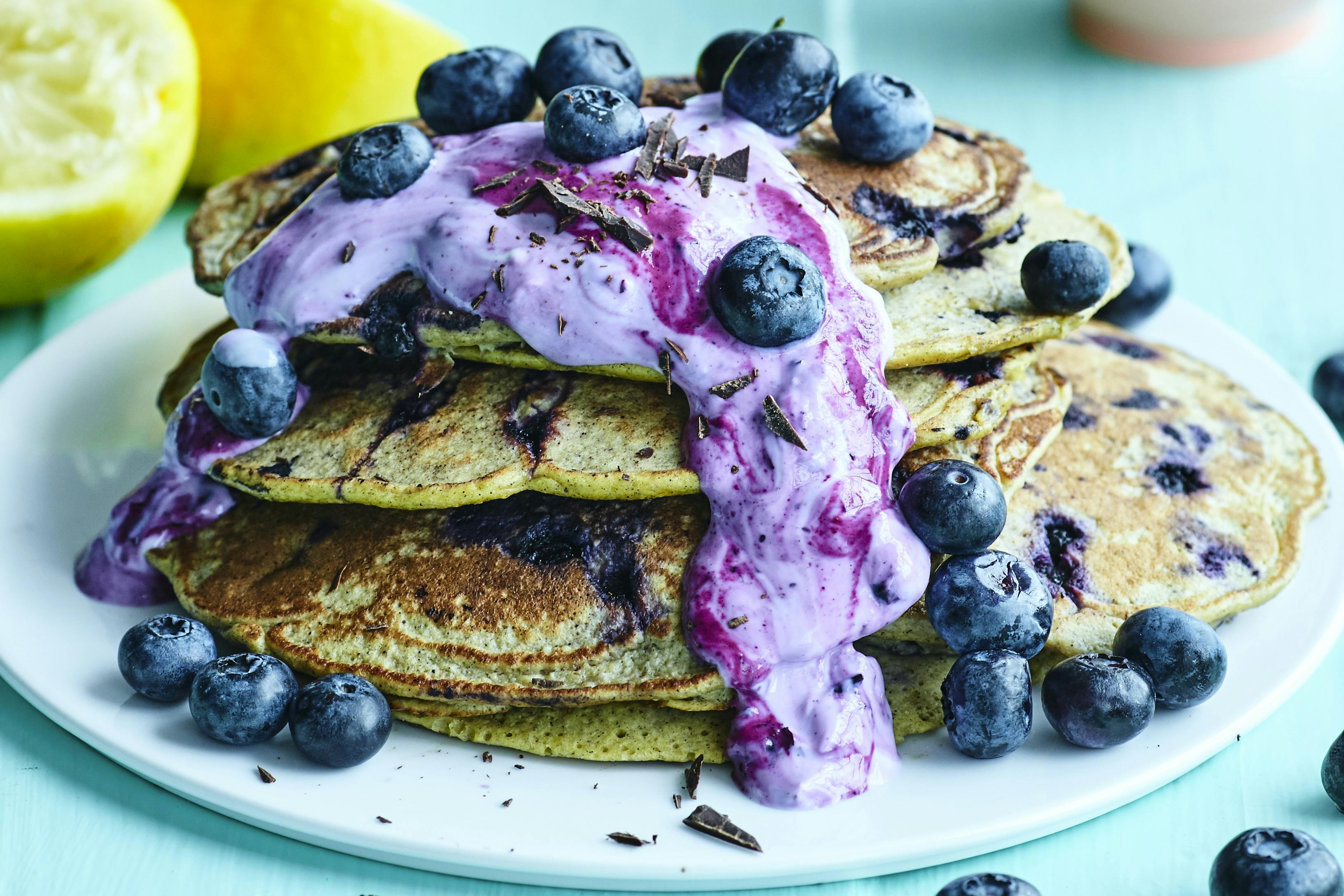Pannkakor med blåbär.