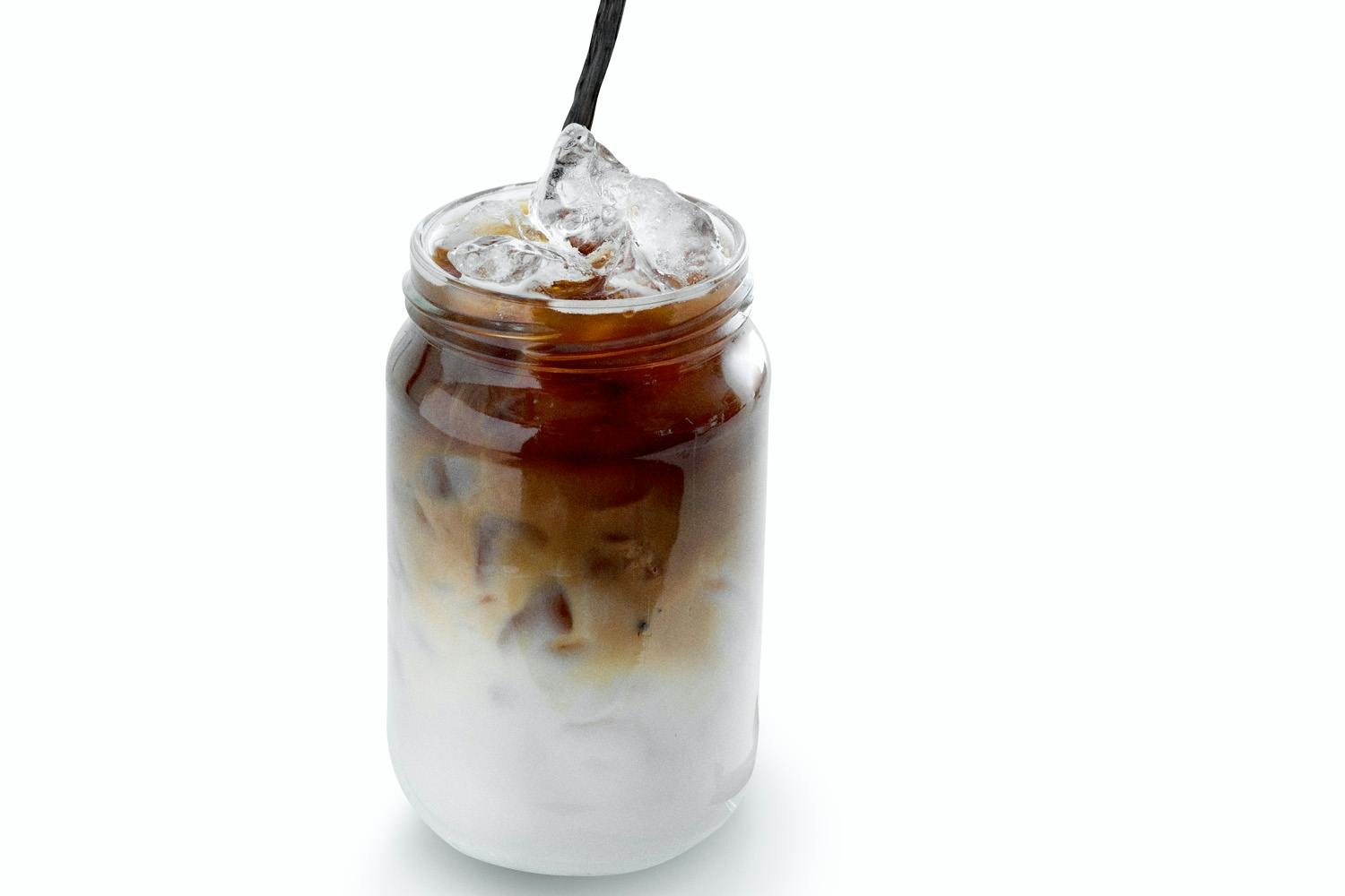 Iskaffe med kanel og vanilje