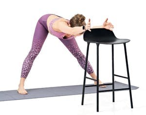 Hartia- ja rintalihasvenytys tuen avulla, sidekudos