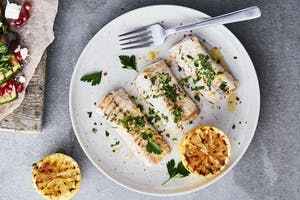 Tallrik med fisk