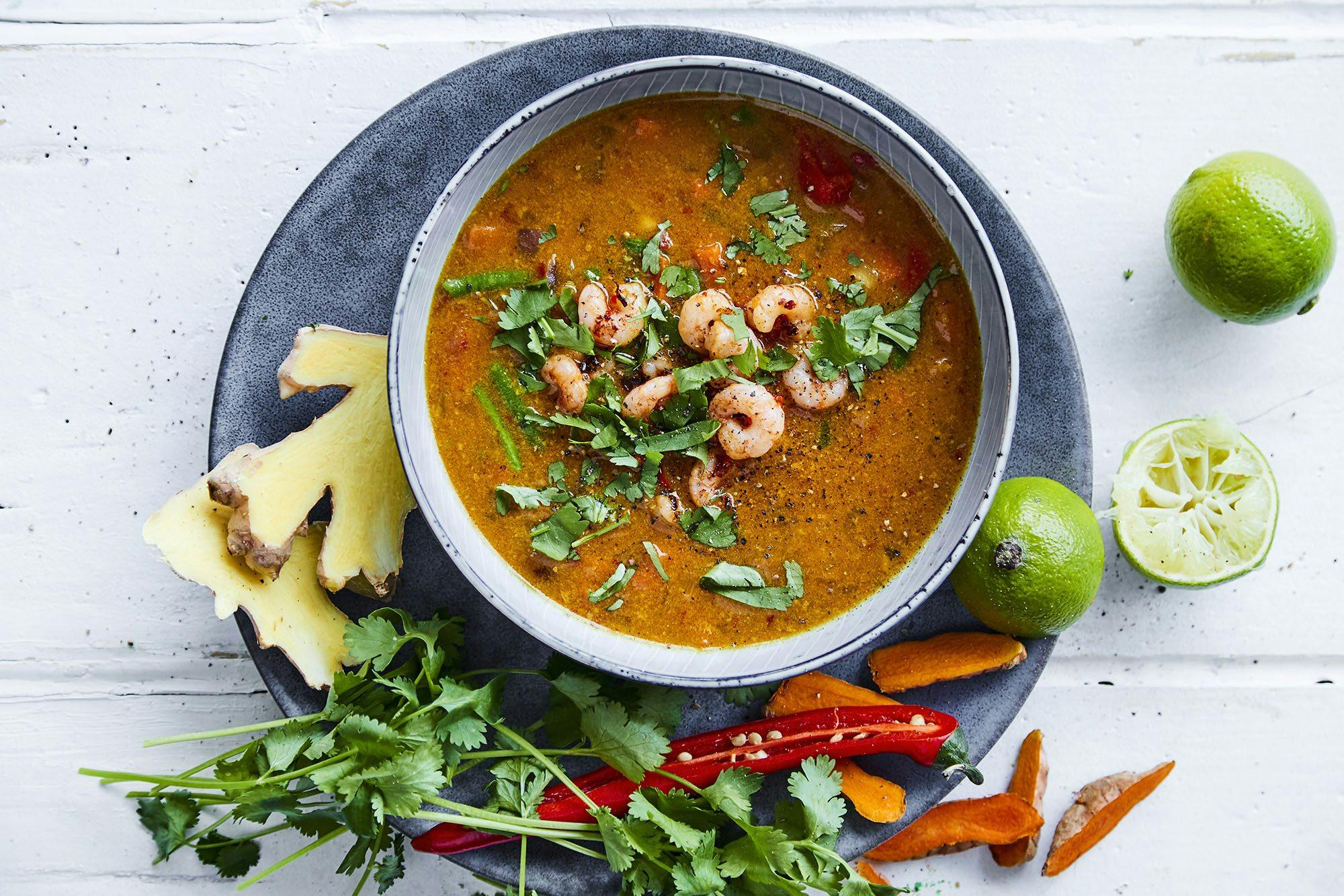 Thaikeitto ja chilikatkarapuja