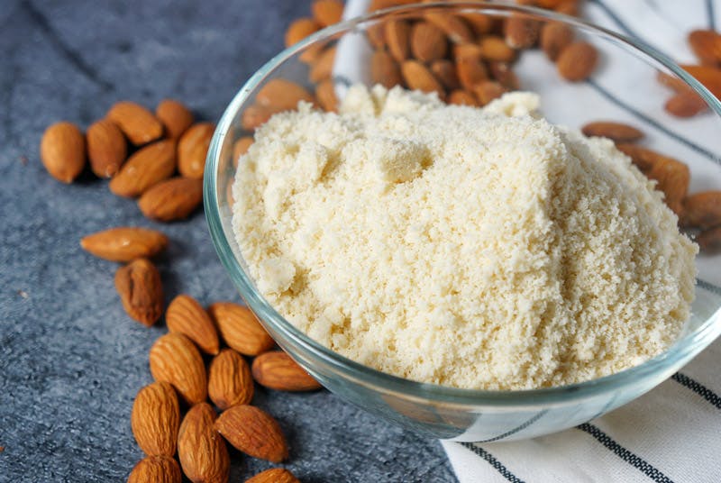 Mandelmel – et bedre valg til en sunnere kake