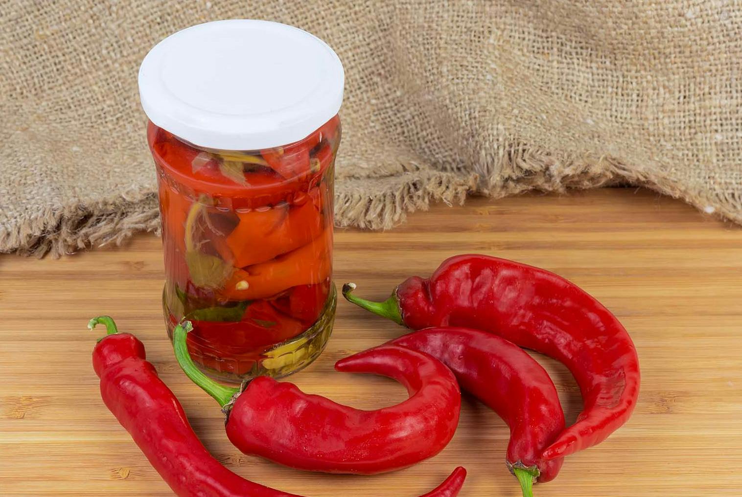 Marinoitua chiliä, resepti