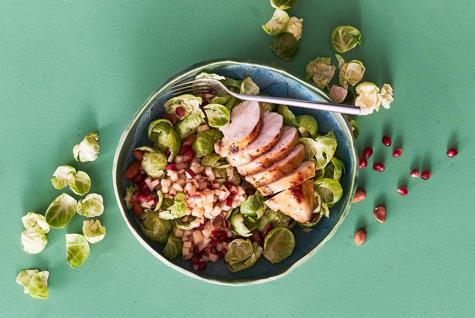 Brysselkålssalllad med kyckling, recept