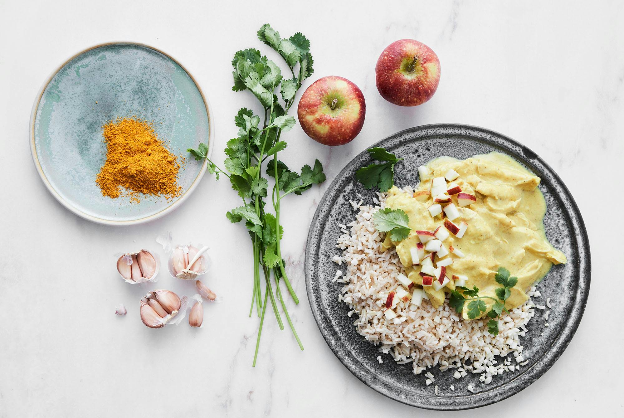 Kyckling i curry med ris och blomkål