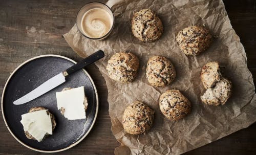 Täysjyväsämpylät