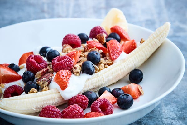 Bananasplit med kvarg, frukost