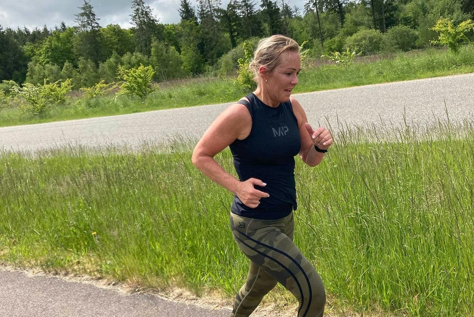 – Kirsti, 52 v, alkoi treenata crossfitia 48-vuotiaana. Hän halusi vahvan ja terveen kehon.