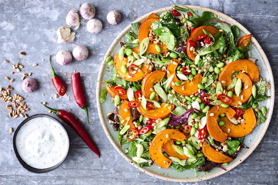 Couscous-salat med karamelliserede græskar