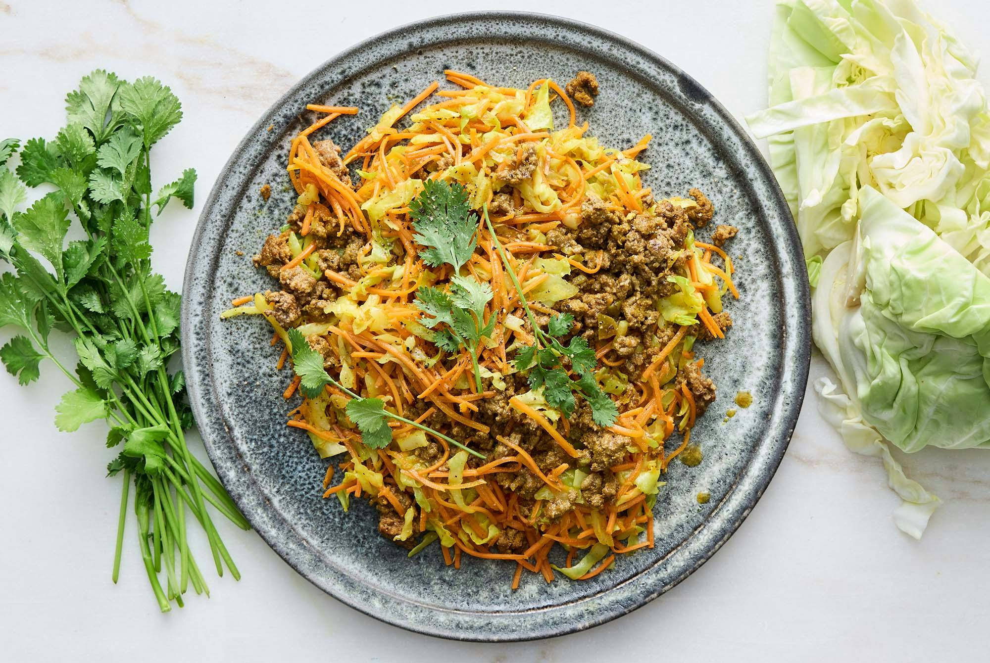 Currykål med nötfärs