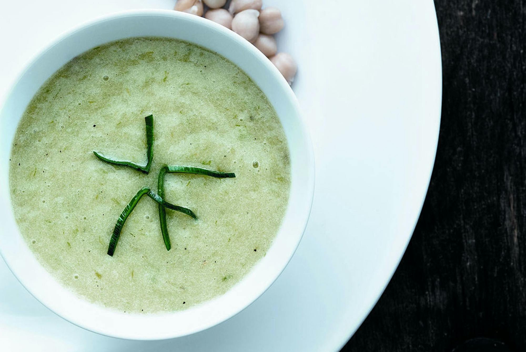 Potatissoppa med kikärtor