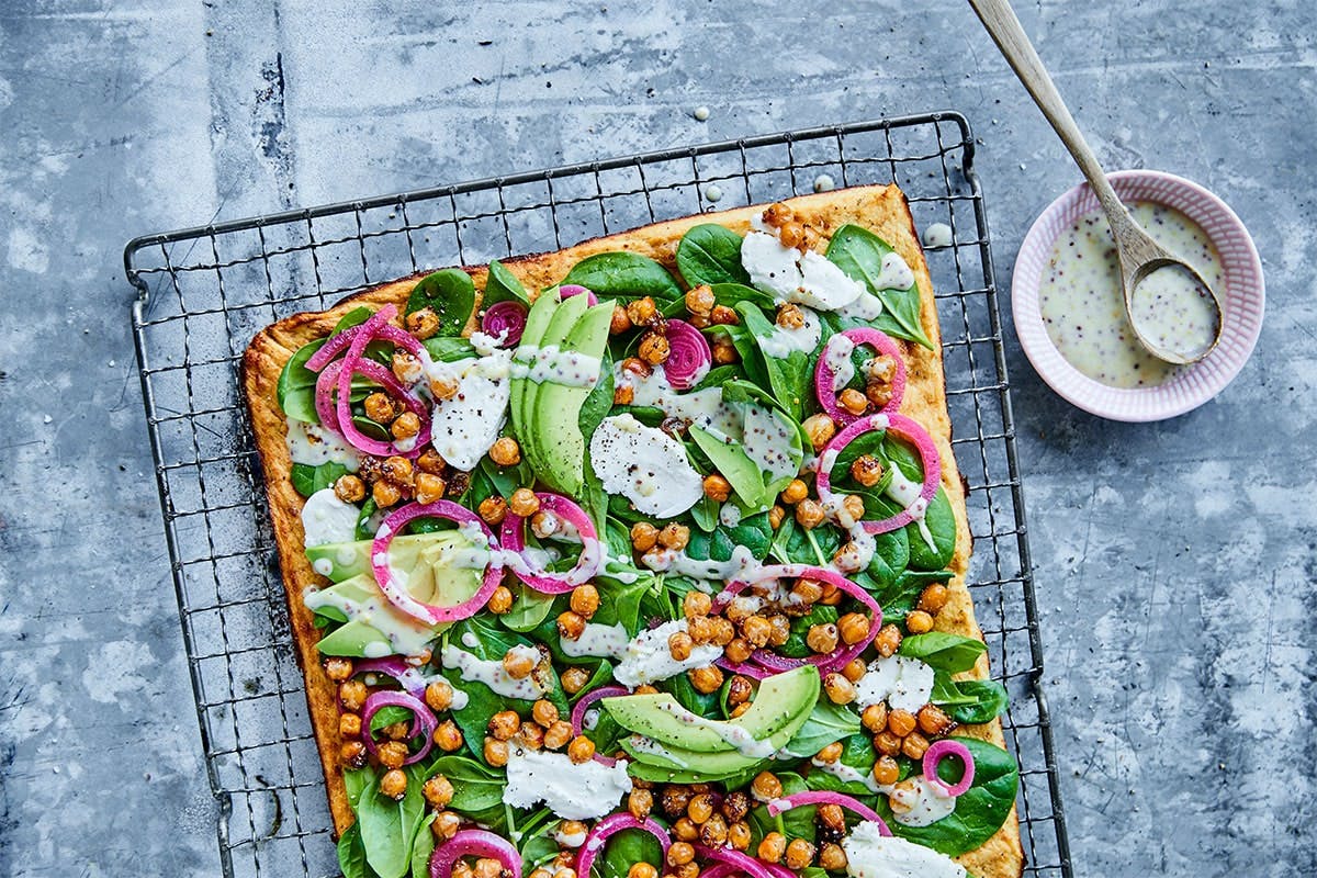 Kukkakaalipizza kikherneillä