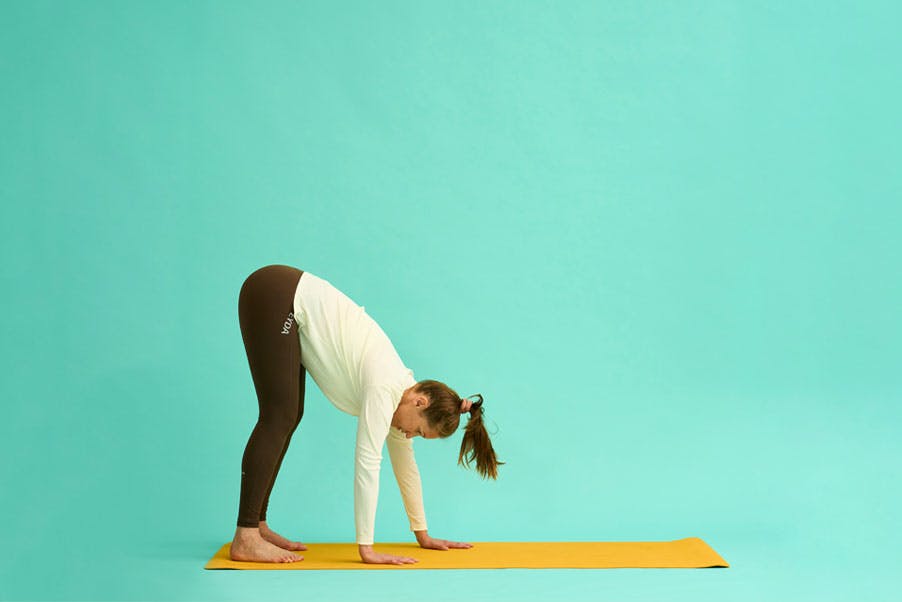 kvinde laver walkout