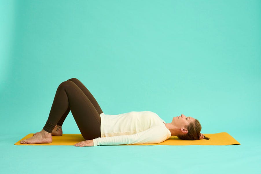 Øvelser for lænden – vejrtrækning med bækkkenvip