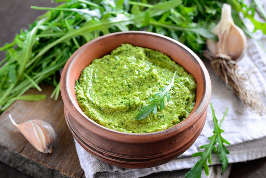 Rucola: Her scorer den virkelig højt på vitaminer og mineraler | iform.dk Rucola: Her scorer den virkelig højt på vitaminer og mineraler | iform.dk