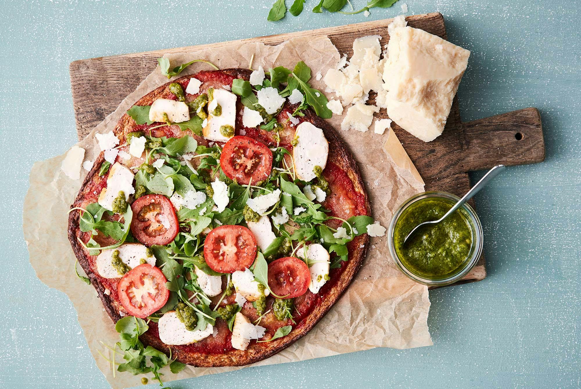 Blomkålspizza – glutenfri, low carb og keto-venlig opskrift