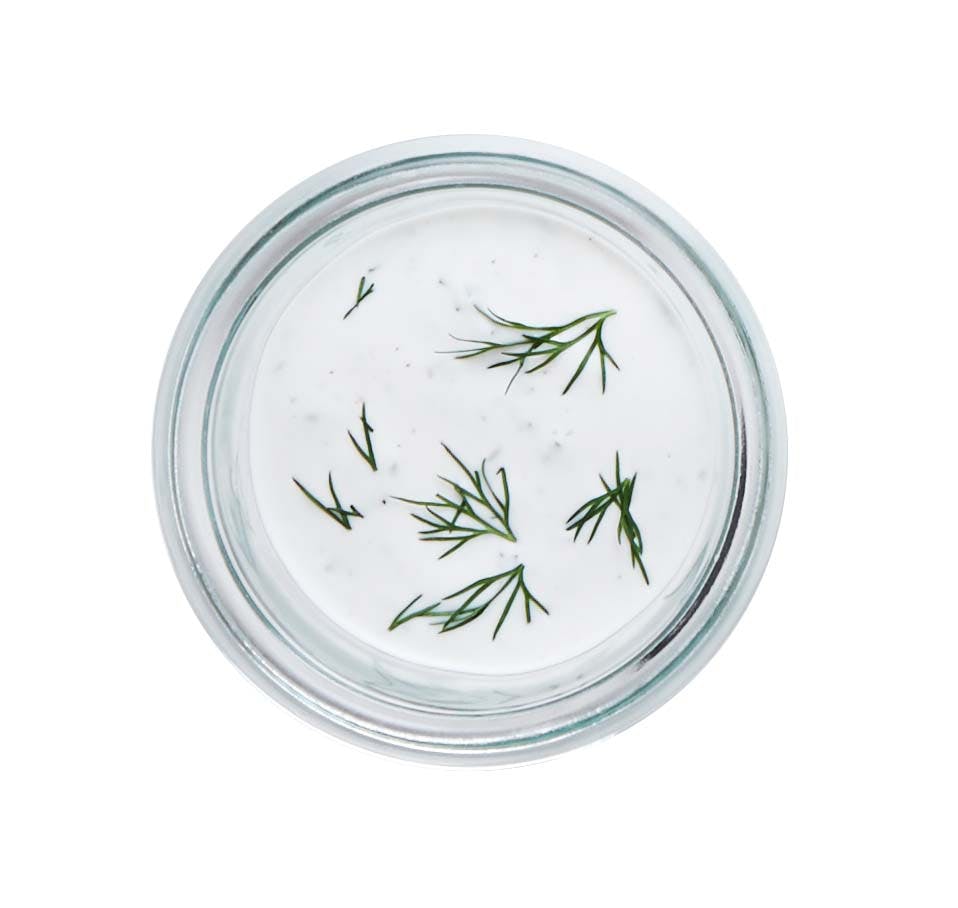 En lille skål dilddressing til tunmousse