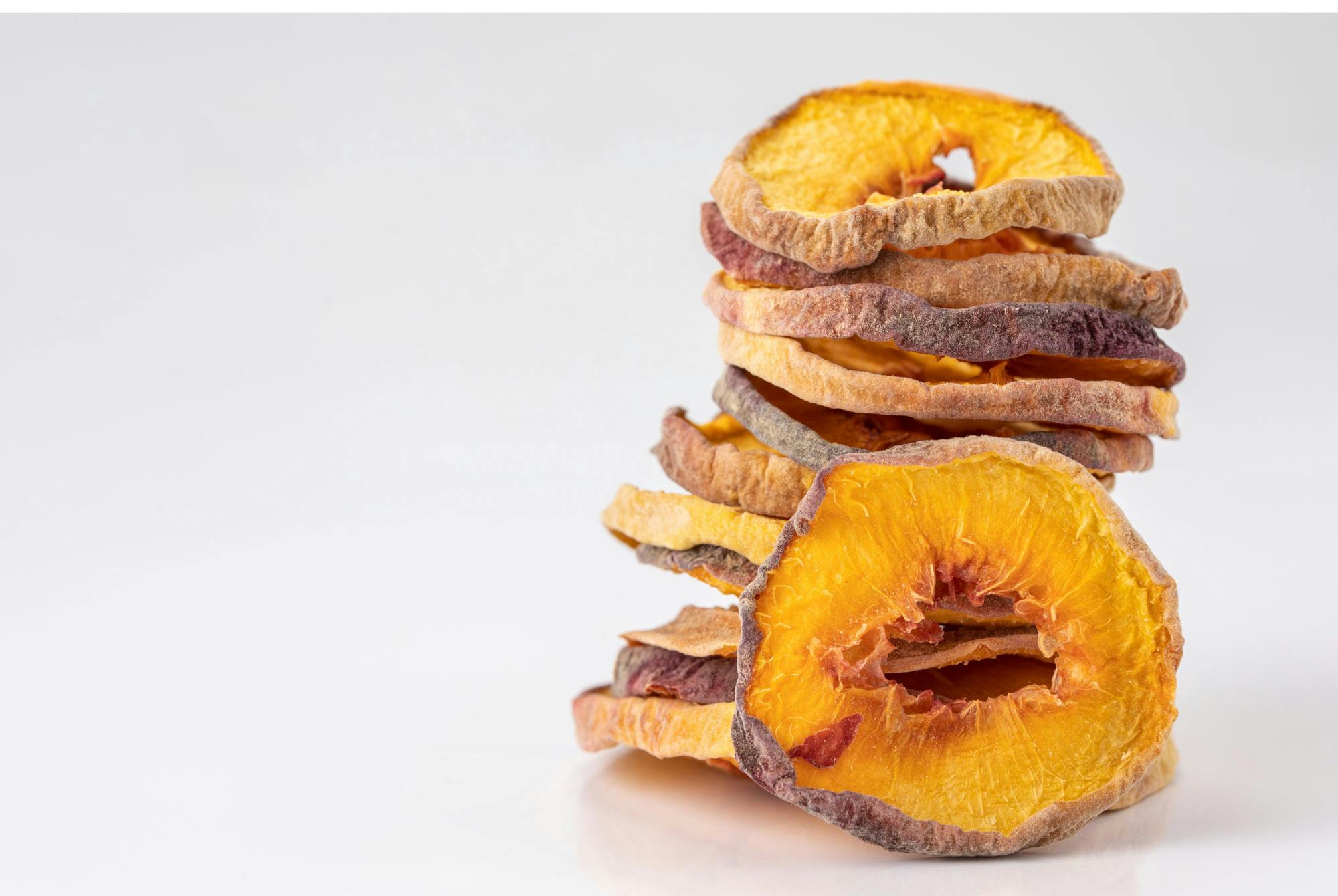 Torkad och fiberrik persika