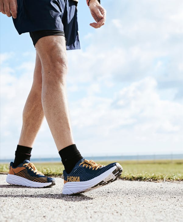 Löpskor, gång, gå dig i löpform 