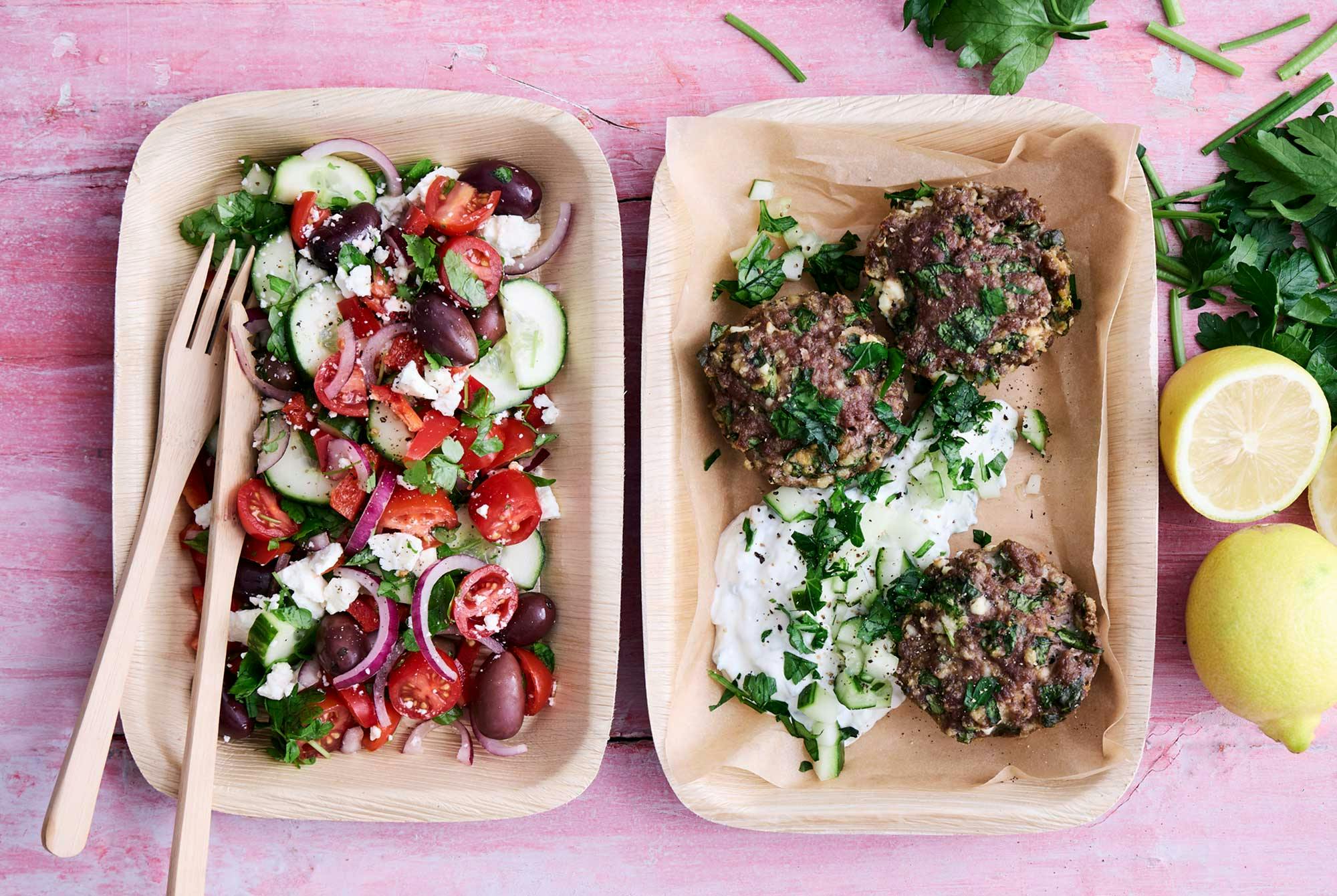 keto-vänliga recept grekiska nötfärsbiffar