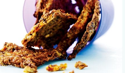 kjeks med gulrot og linfrø