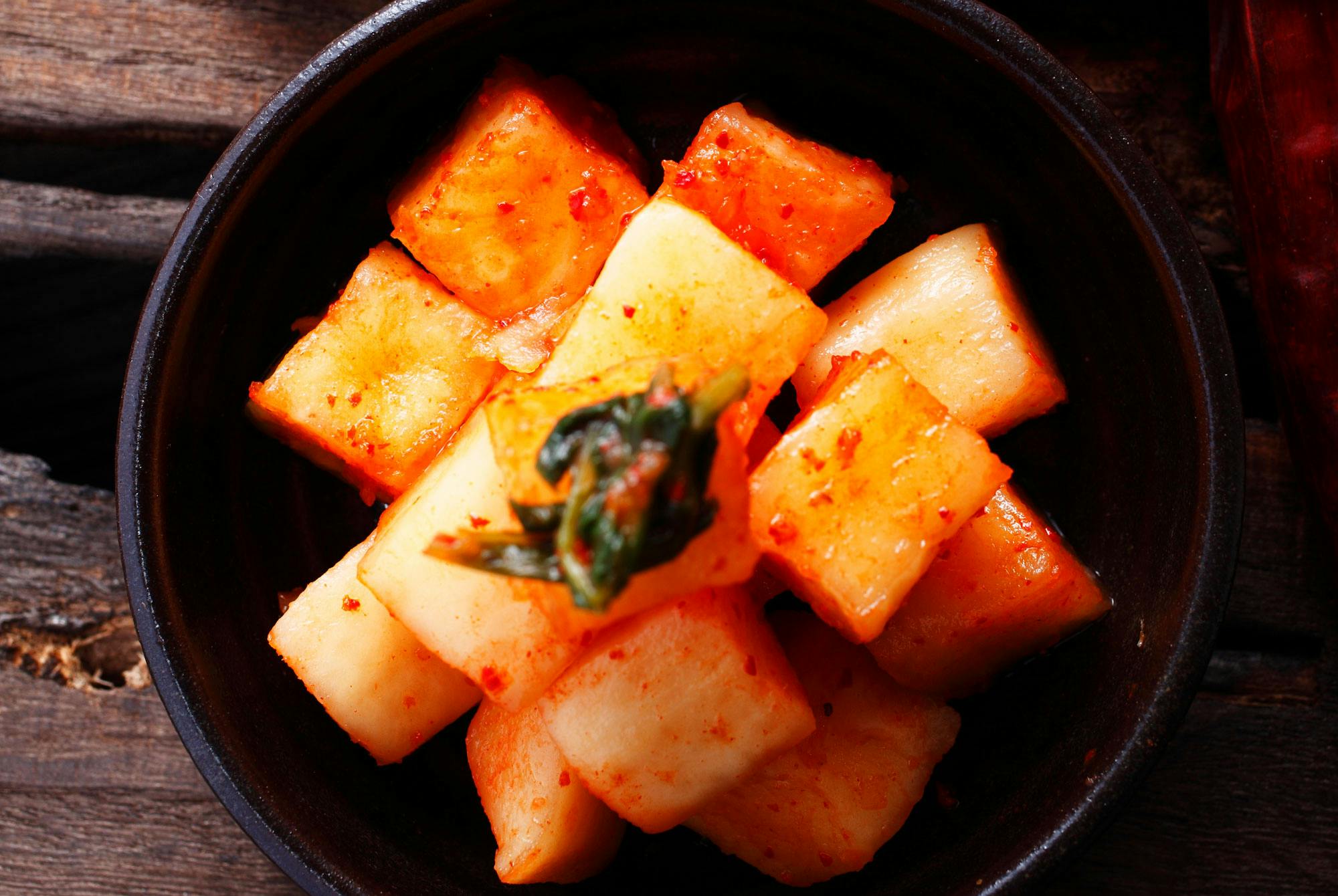 kkakdugi – kimchi med kinaradise