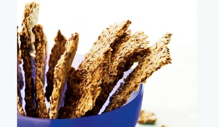 Knekkebrød med linfrø