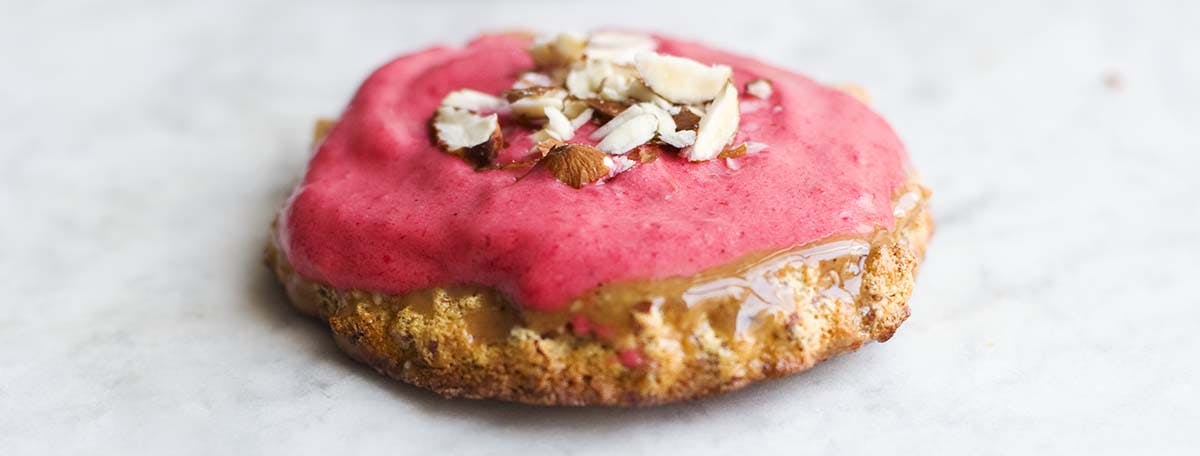 Ilman sokeria – mango-vadelmakuorrutteella