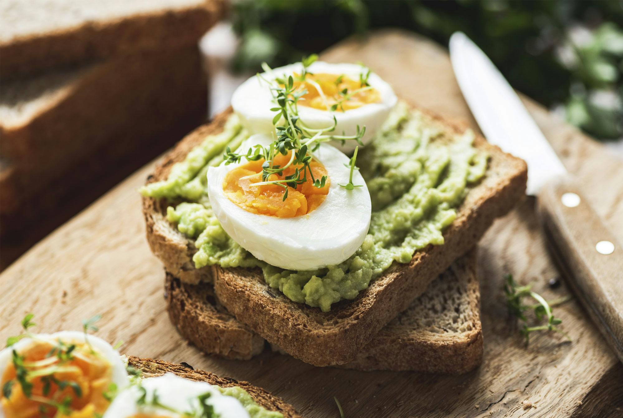 avocadomad med æg