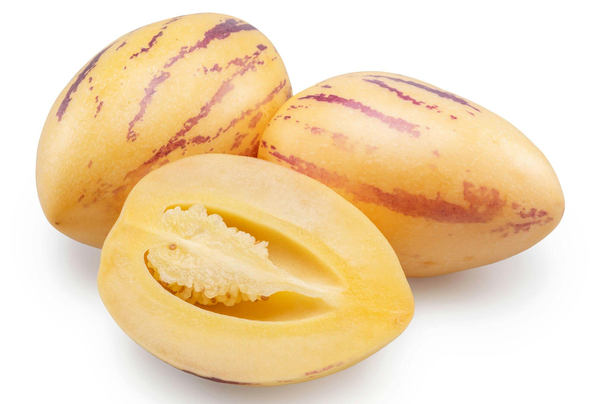 pæremelon hel og overskåret