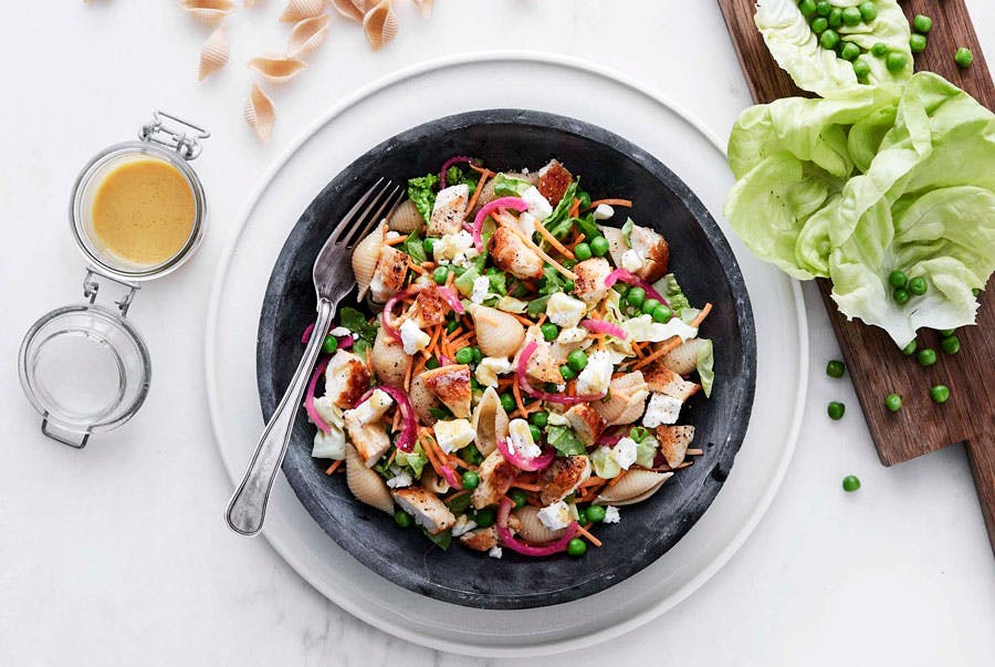 Ruokavalio, päivällinen – Broileri-pastasalaatti