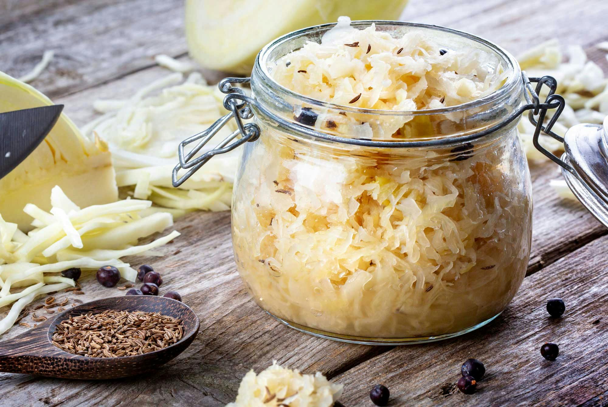 Kefir: surkål med hvitkål og fennikel