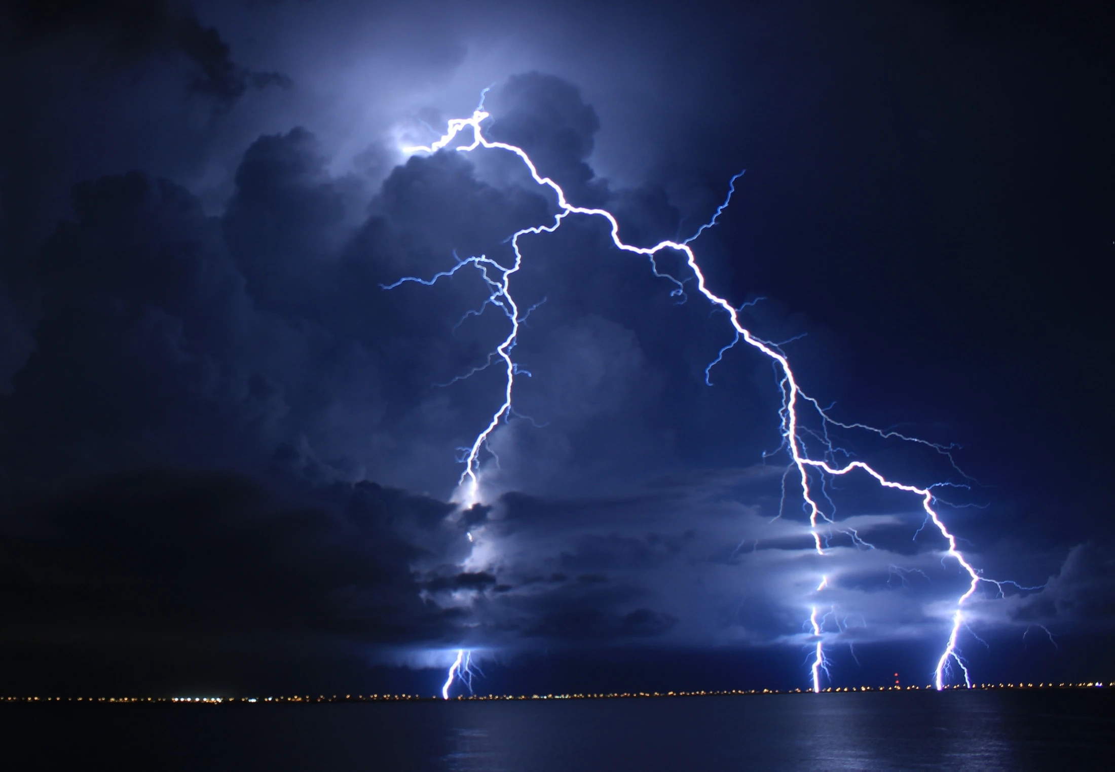 Het weer - Hoe ontstaan verschillende soorten weer? | wibnet.nl