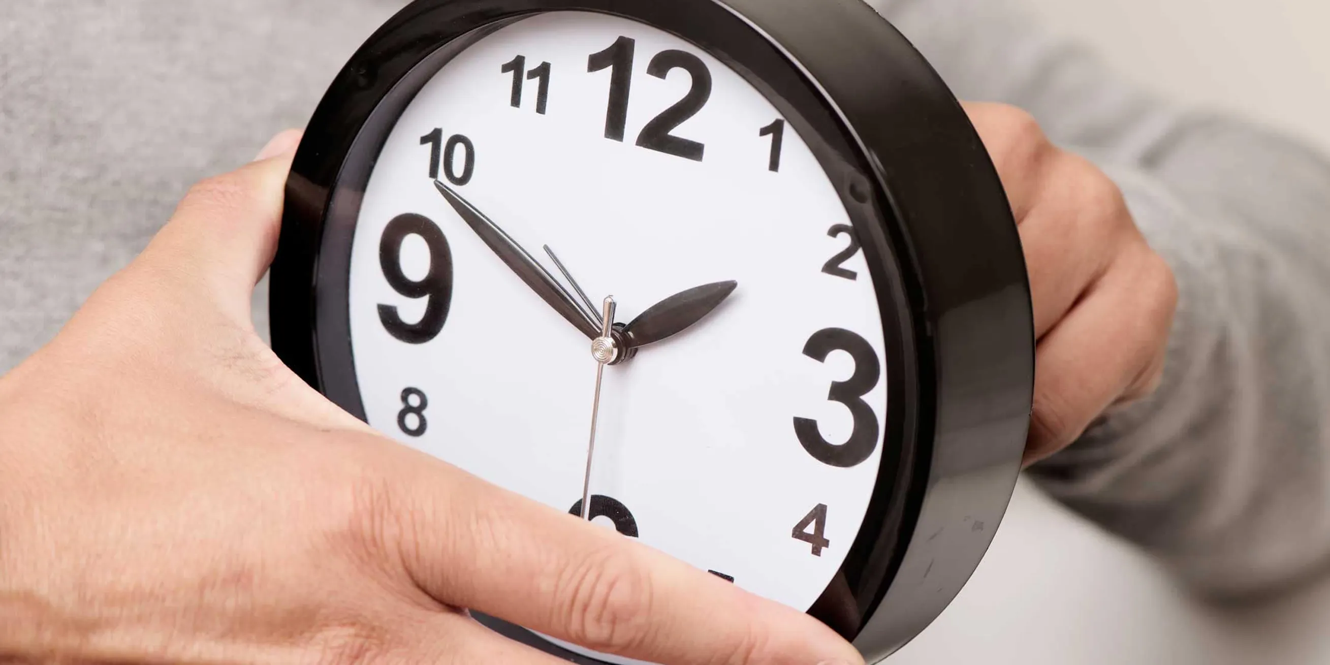 Wintertijd 2025 - Wanneer gaat de wintertijd in? | wibnet.nl