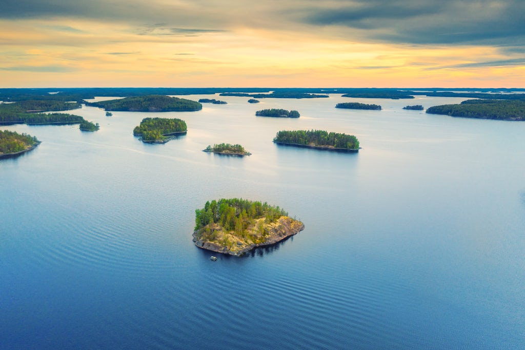 Saimaa Suomen suurin järvi on Saimaa.