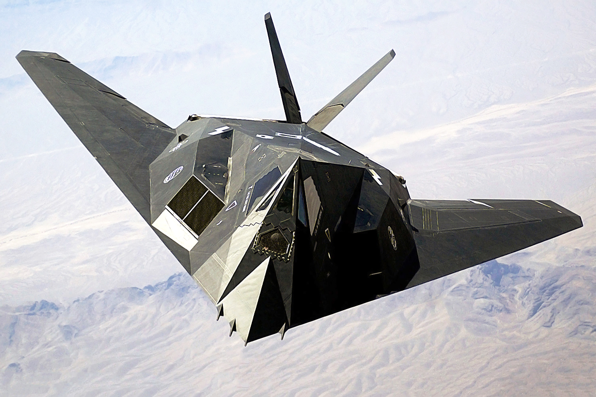 Ufo, stealth-fly, F-117 Nighthawk