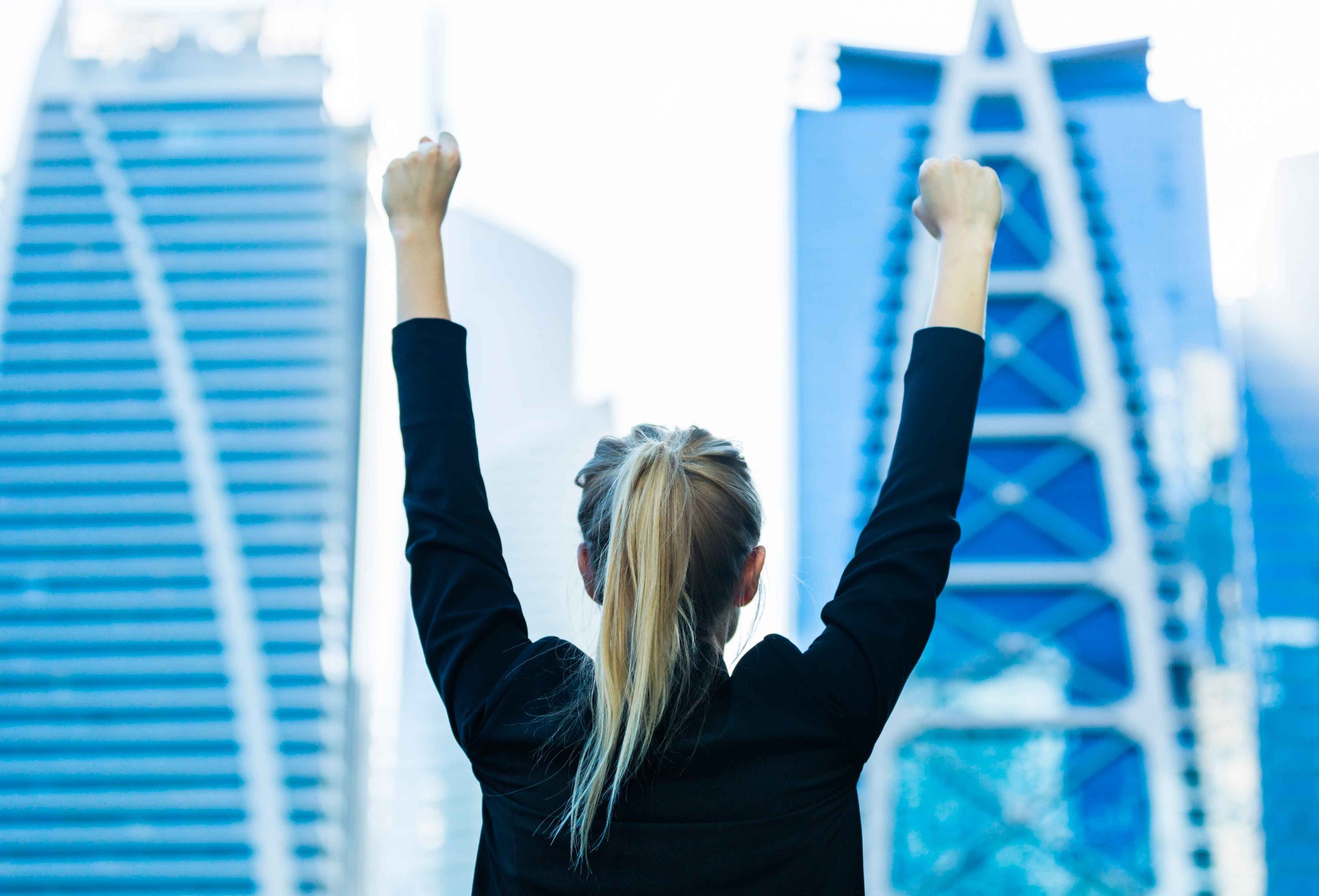 Бизнес лидер. Удачливый человек. Успешный бизнес картинки. Быть успешной картинки. Целеустремленность.