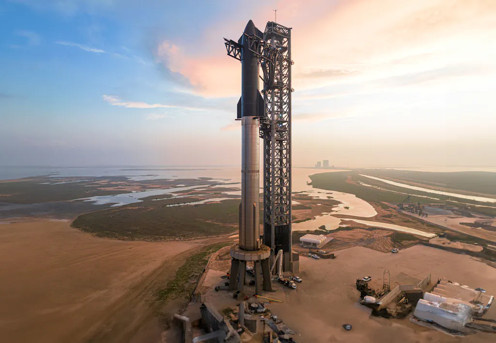 SpaceX klar til historisk rumtest: Starship-rumskibe skal tanke ...